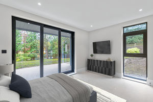 Photo 14- click for photo gallery